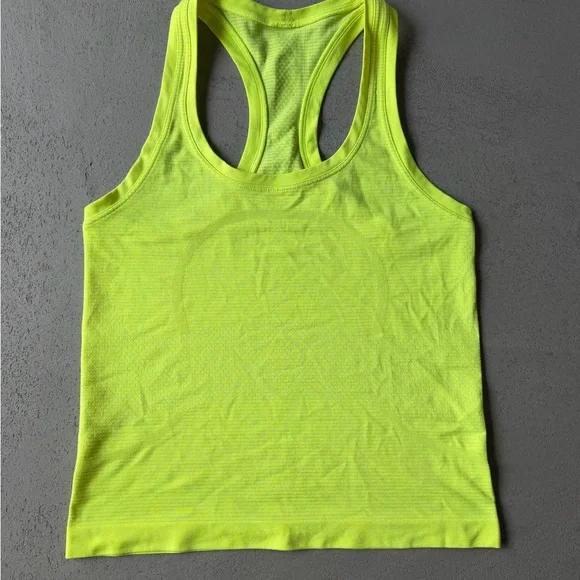 Lululemon swiftly tech racerback set - Picture 5 of 7